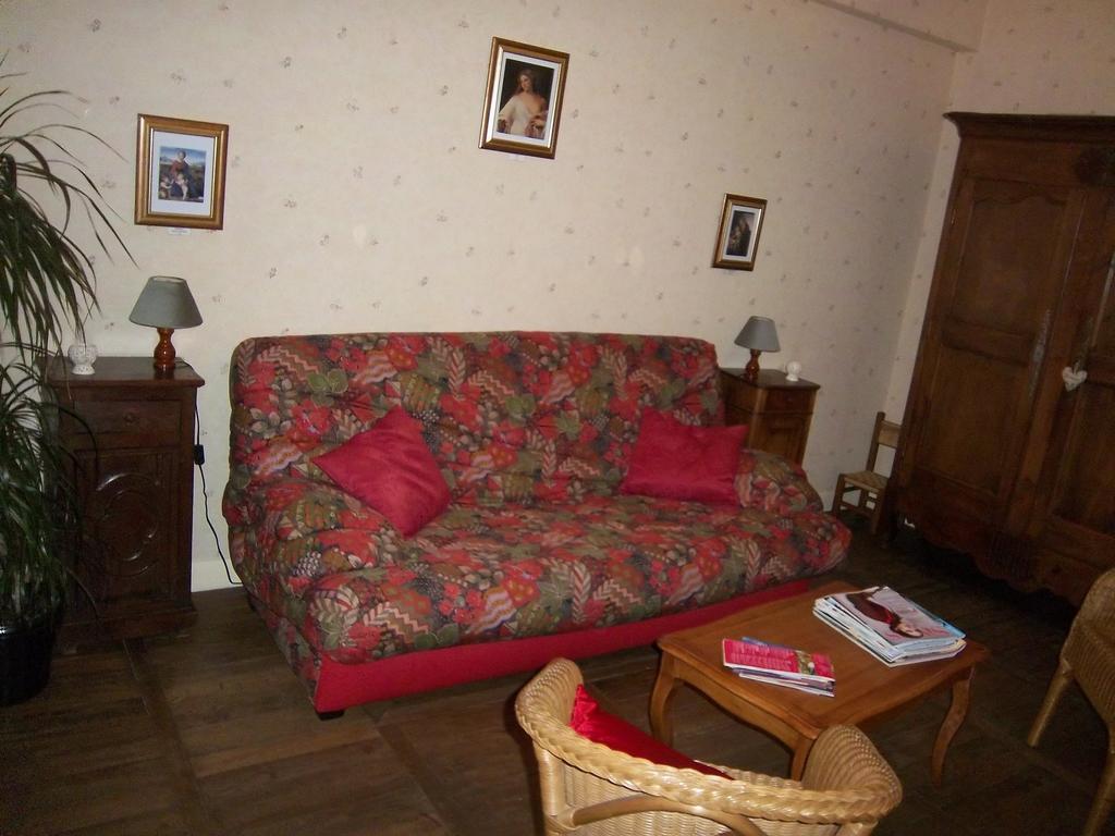 Le Relais De Marbot Appartement Bar-le-Duc Buitenkant foto